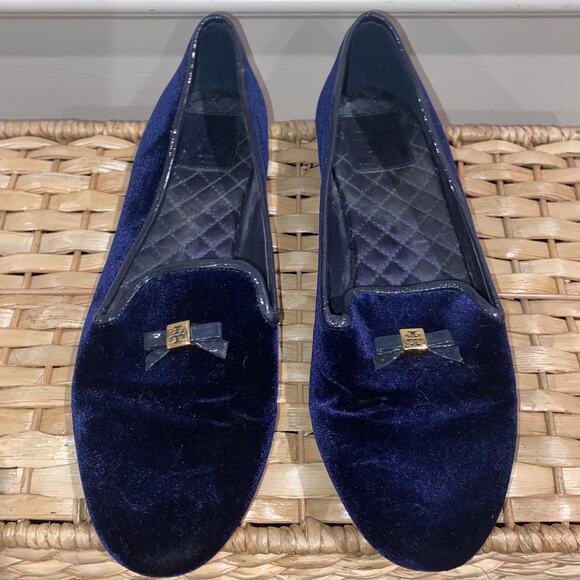 TORY BURCH Sz 9.5 M Velvet Loafers Blue Bow Logo Slip On Flats Shoes - Picture 1 of 11